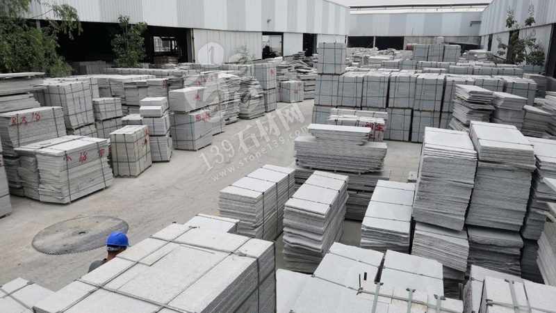 石英石台面安装费用一平多少钱？揭秘石英石台面安装成本构成
